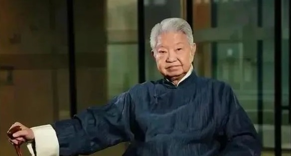 任性地活，有趣地老——知名作家蔡澜去世！